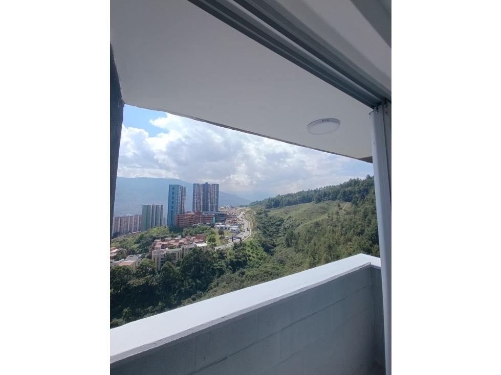 ARRIENDO APARTAMENTO EN EL SECTOR DE BUCAROS - 6