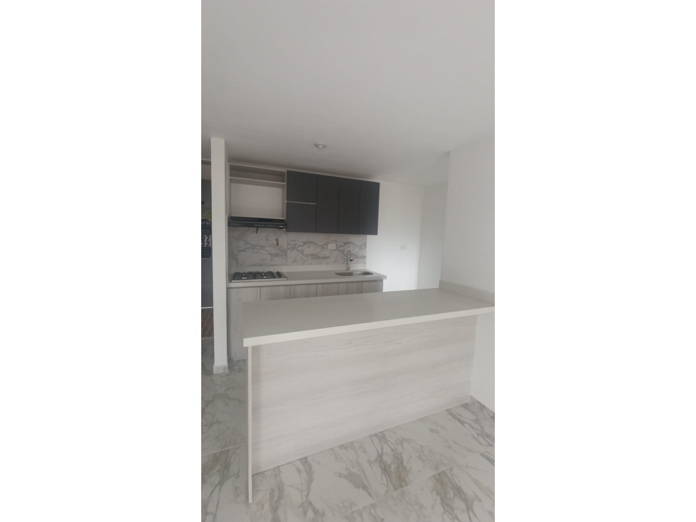 ARRIENDO APARTAMENTO EN EL SECTOR DE BUCAROS — foto 6