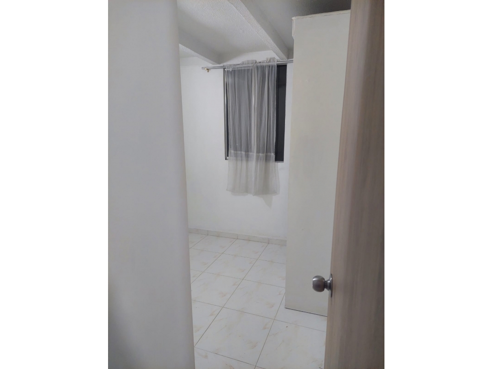 Apartamento en arriendo sector robledo pajarito — foto 6
