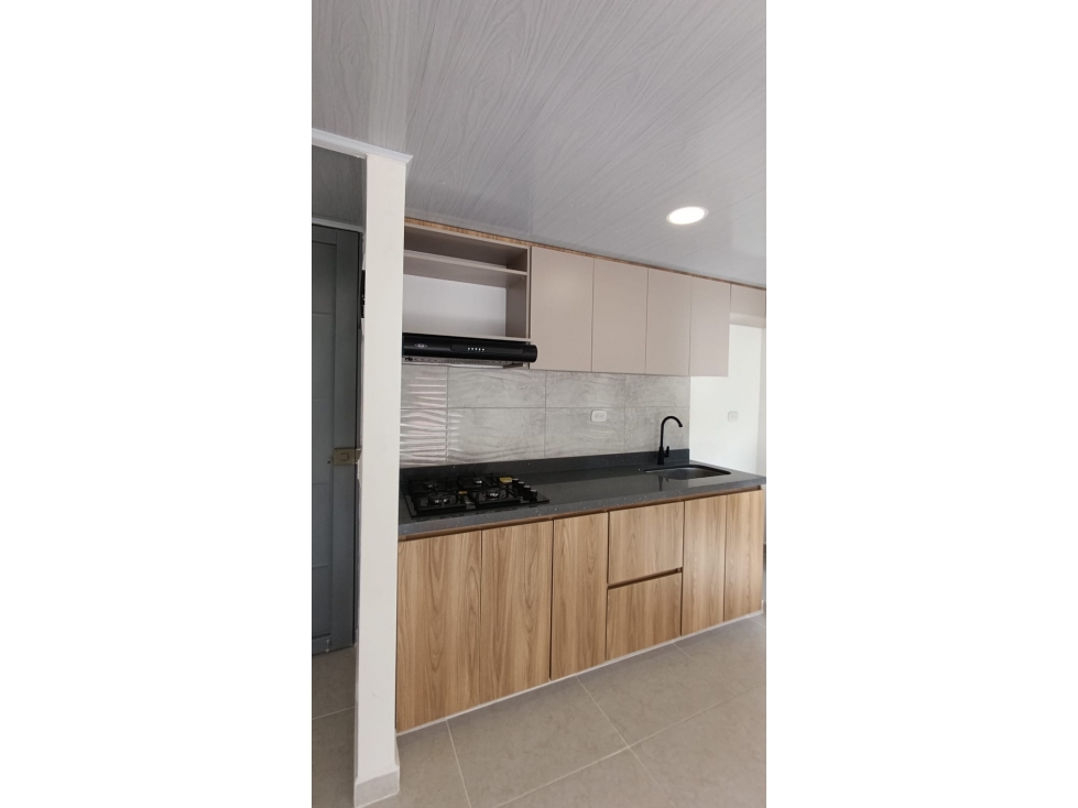 ARRIENDO APARTAMENTO EN EL SECTOR DE BUCAROS — foto 3