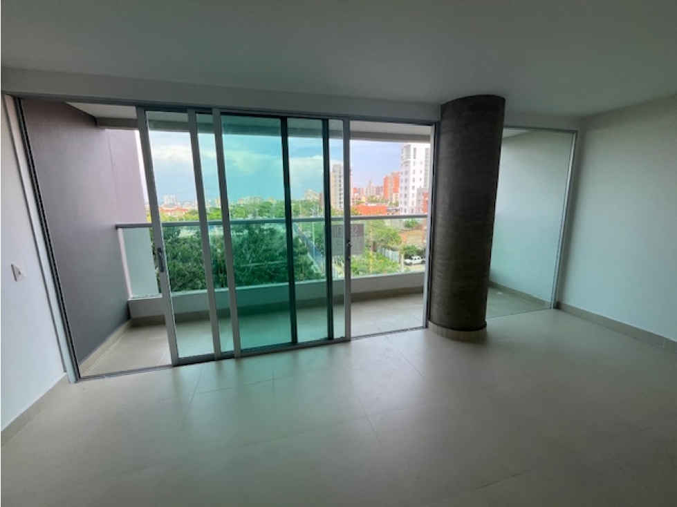 EN VENTA ESTRATEGICO APARTAMENTO RIOMAR CON TODO — foto 2