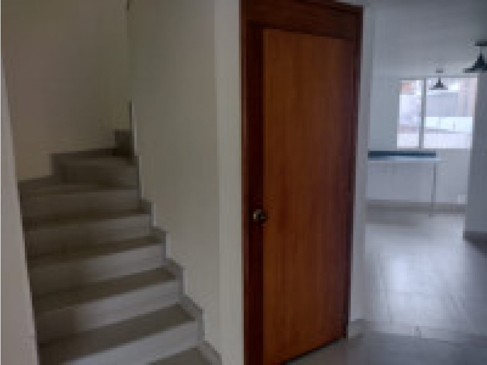 AMPLIO APARTAMENTO EN CEDRITOS, BOGOTA