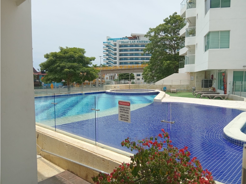 SANTA MARTA EDIFICIO FAMILIAR