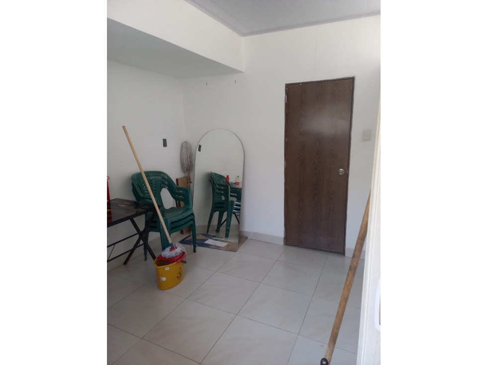 ARRIENDO EXCELENTE LOCAL - BARRIO PARAISO - B/Quilla — foto 5