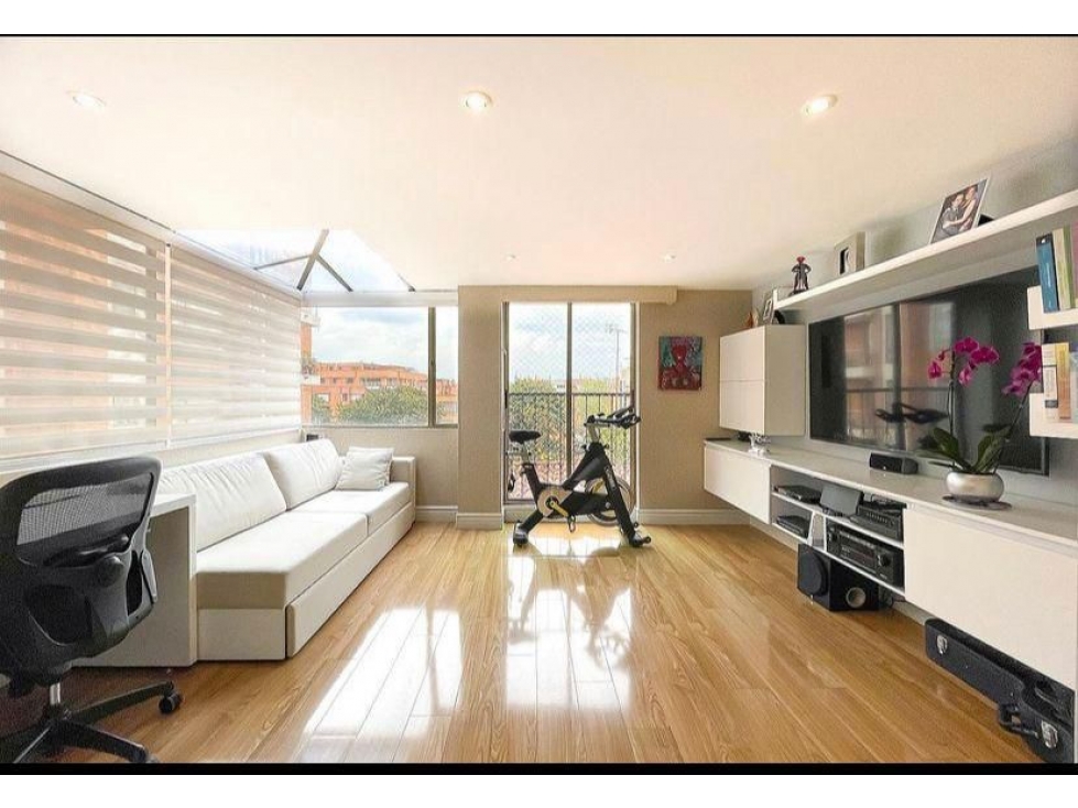 Apartamento en Venta A tan solo pasos de Unicentro Bogotá — foto 3