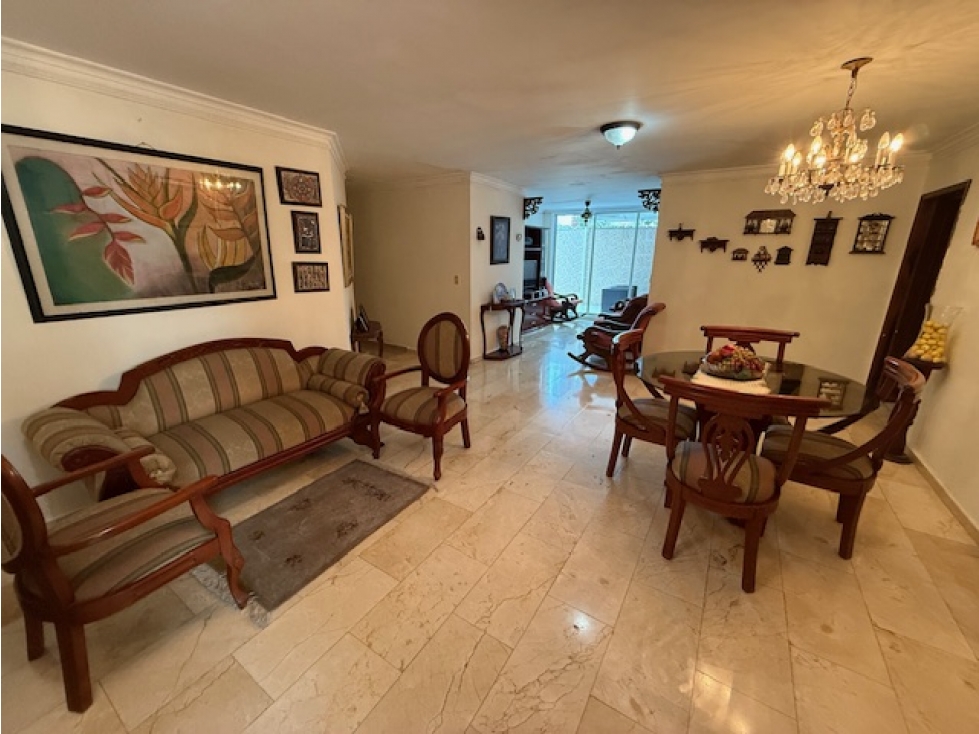 VENDO ESTRATEGICO EN GRANADILLO - B/Quilla - 3/2 + terraza