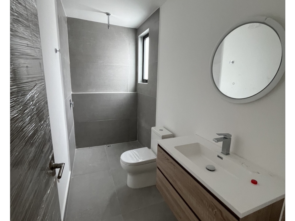 Departamentos y Locales en Venta en Cumbres 4to Sector Monterrey NL — foto 6