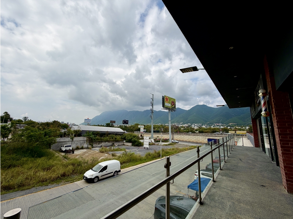Local Comercial en Renta en Carretera Nacional, Monterrey NL — foto 2