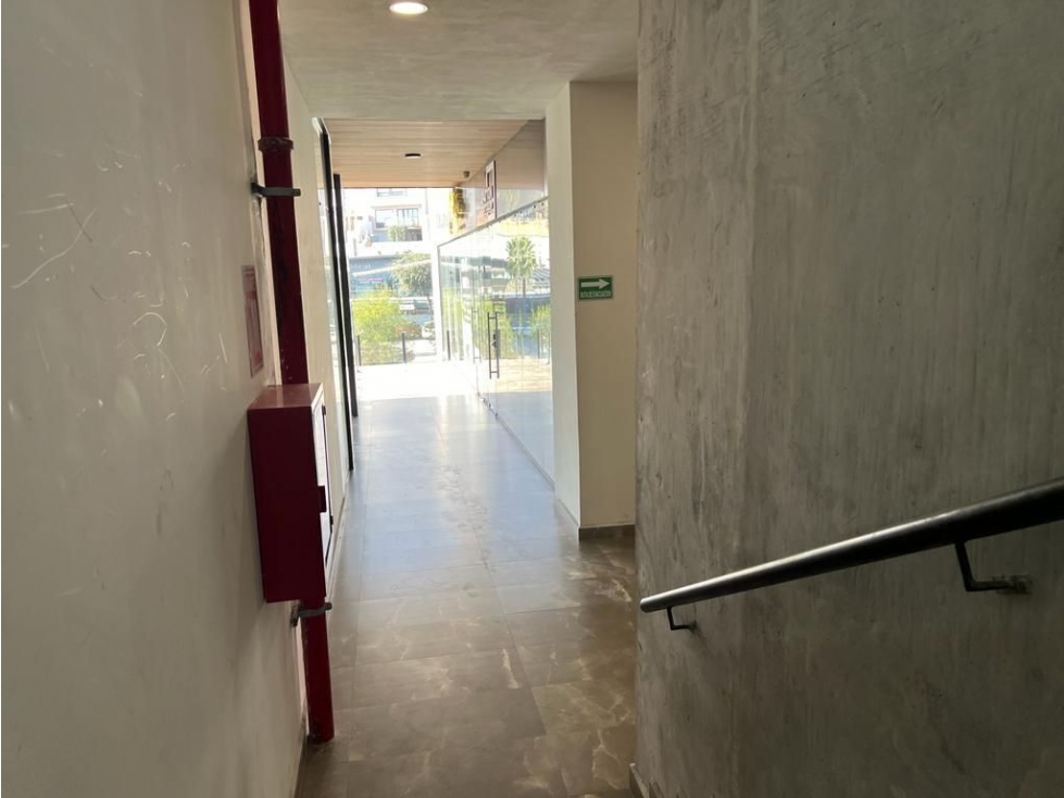 Local comercial en renta Anillo Periférico, Colinas de San Jerónimo - 3