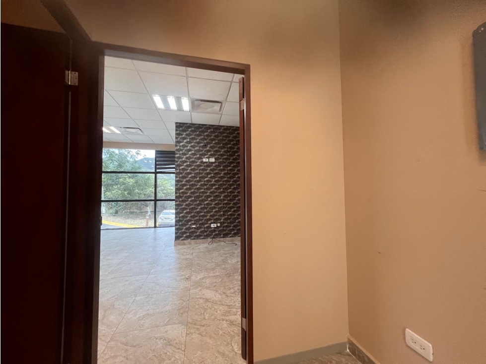 Oficinas en Renta Carretera Nacional - 3