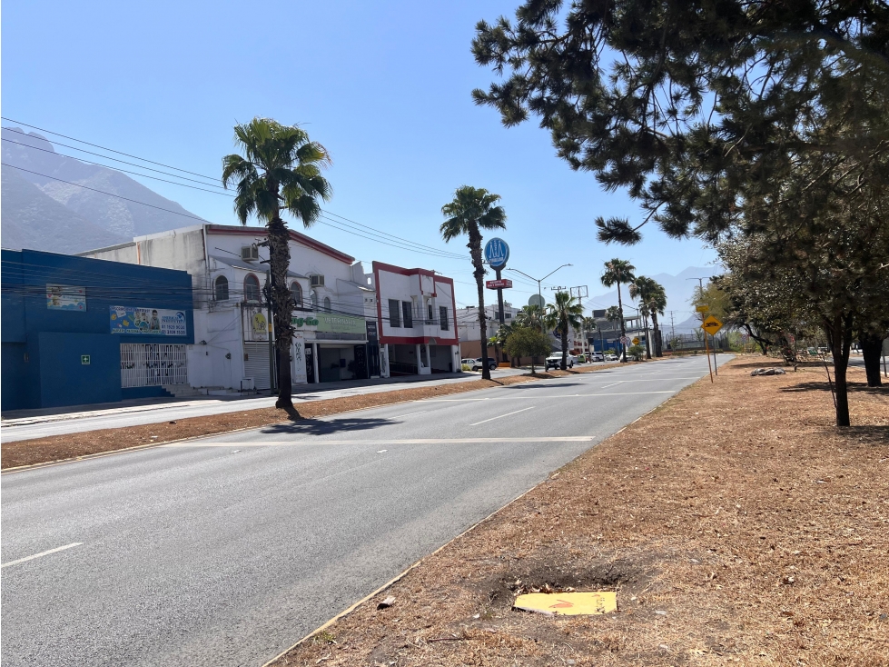 Terreno en renta Contry al Sur de Monterrey, N.L.