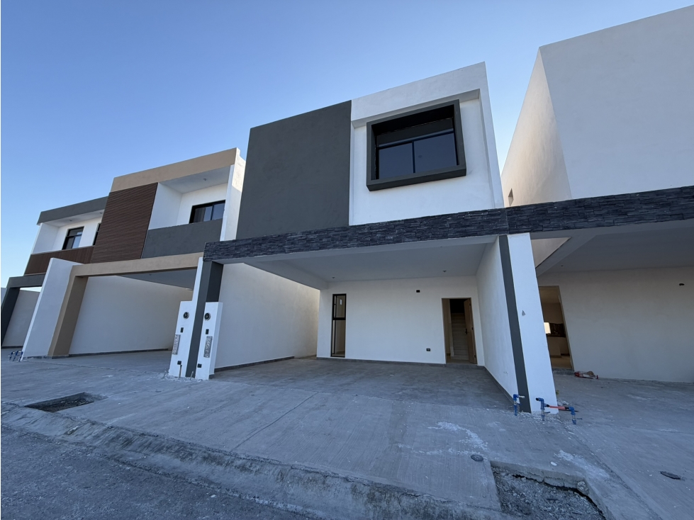 Casa en Venta General Escobedo, Nuevo León - 1