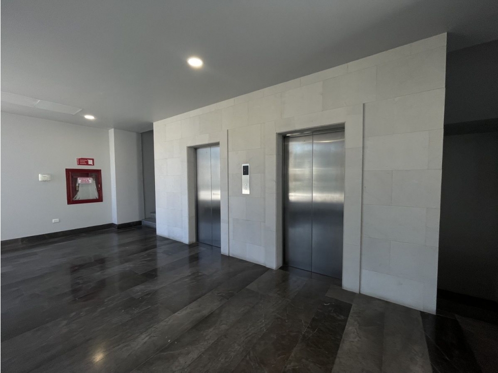 Oficina en renta y venta Plaza Rocallosos Residencial San Agustín SPGG - 3