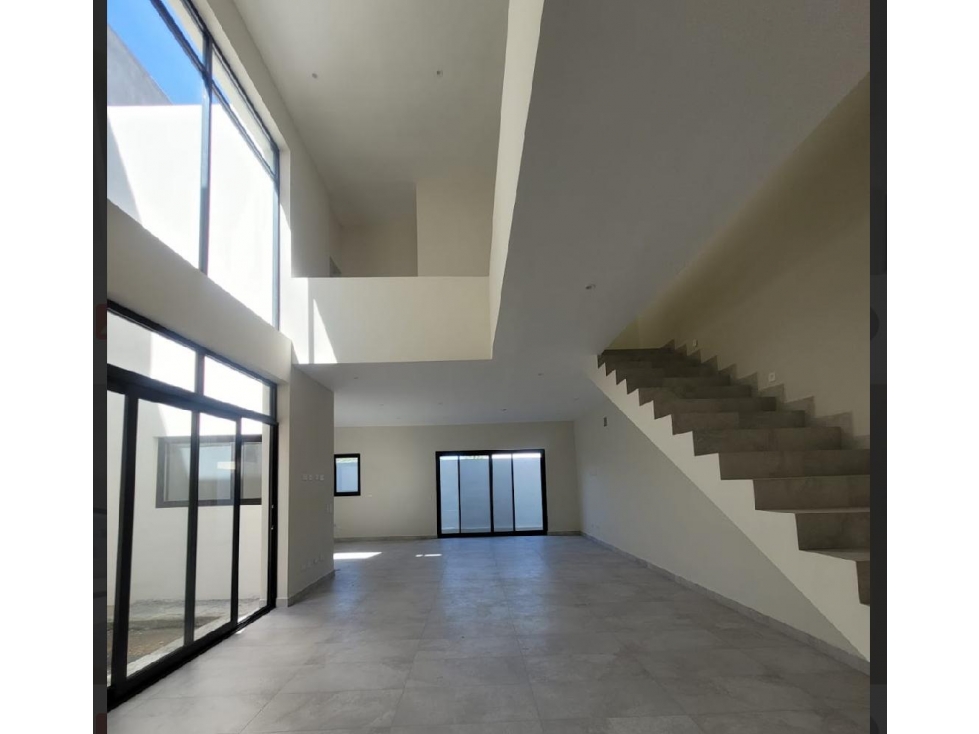 Casa en venta en Mitica Residencial en Santiago N.L.