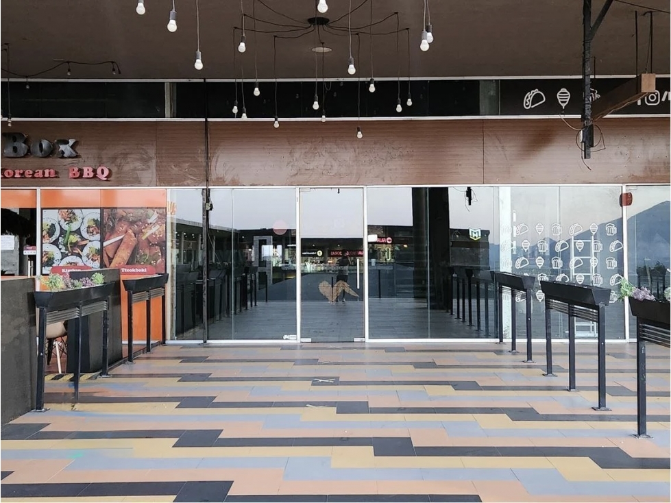 Local para Restaurante Plaza Serrania Av Puerta de Hierro Cumbres Mty — foto 6