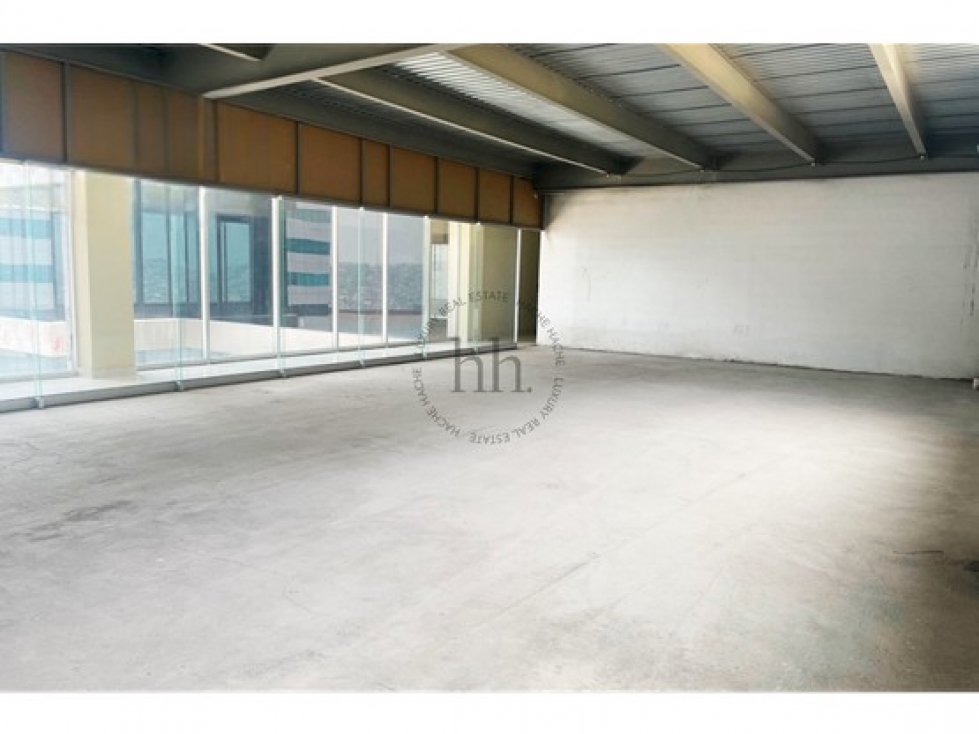 Oficina en renta Plaza Elysium, Avenida Fundadores Monterrey N.L. — foto 2