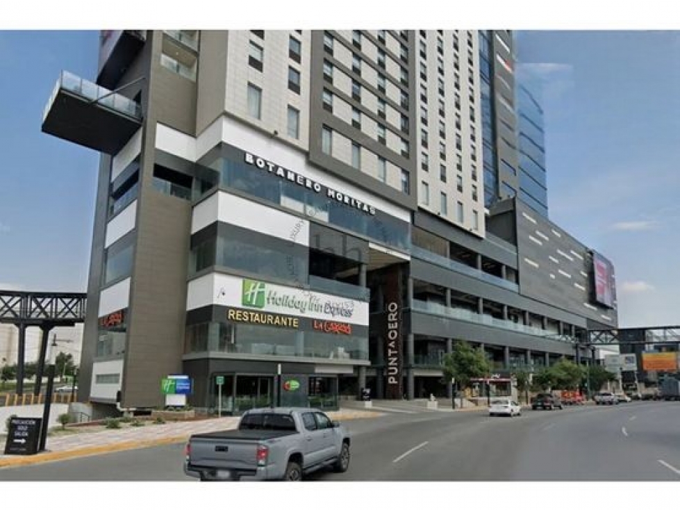 Local Comercial en venta o renta Puntacero en el Centro de Monterrey - 2