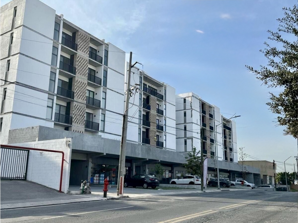 Local Comercial en Venta en Cumbres 4to Sector Monterrey NL - 5
