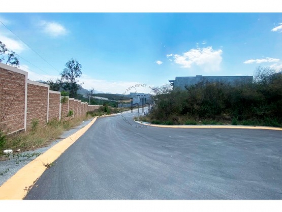 Terreno en venta Sierra Alta 10o. Sector al Sur de Monterrey — foto 5