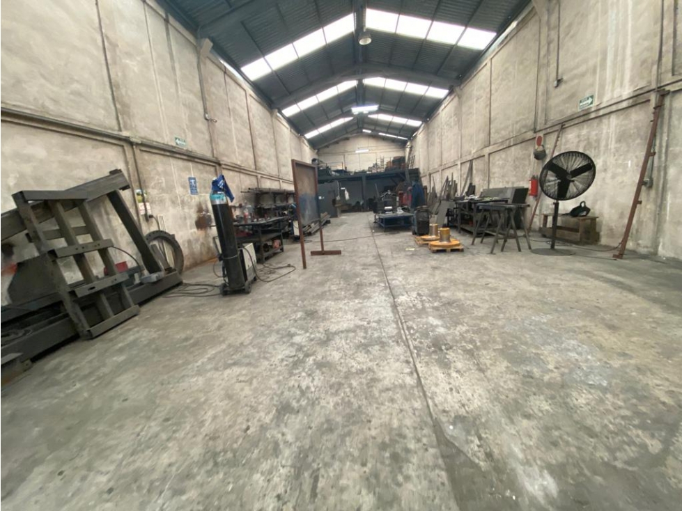 Bodega en venta Col.Industrial Monterrey NL — foto 2