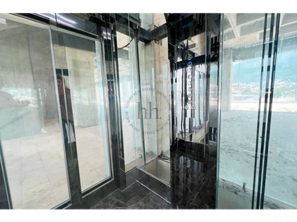 Local Comercial en renta Plaza Contry, Monterrey N.L - 6