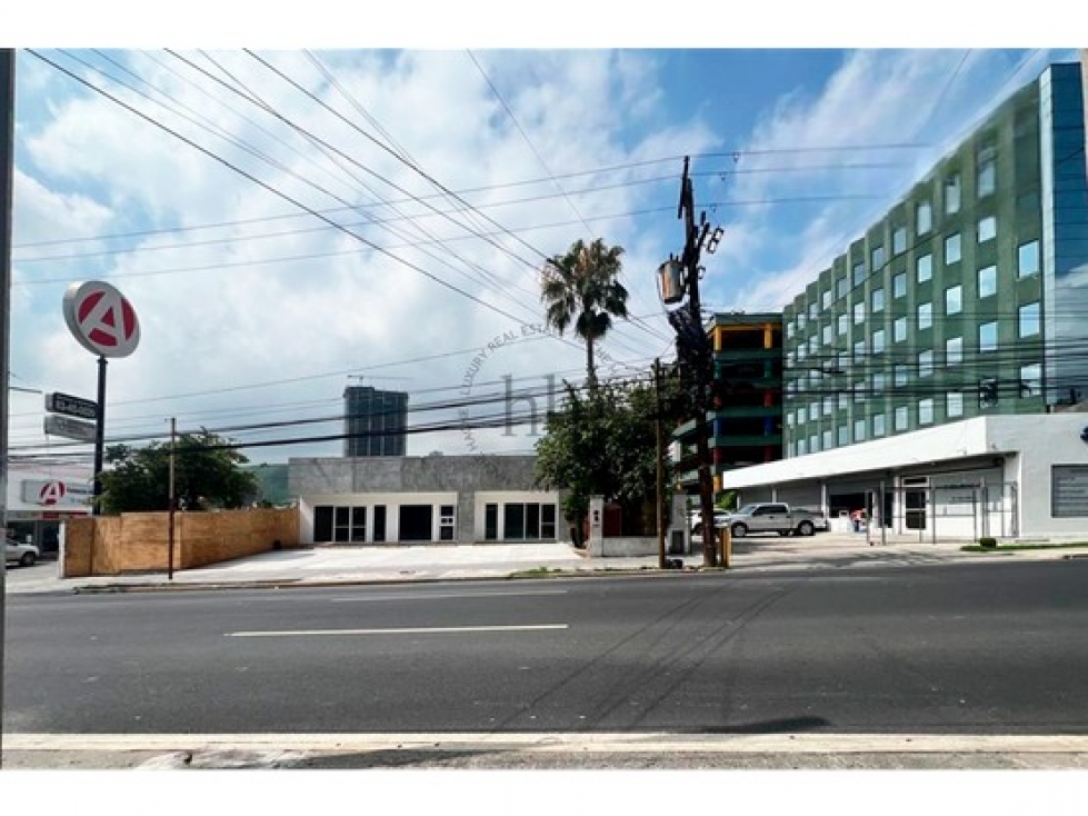 Local Comercial en renta Obispado, Monterrey N.L. - 2