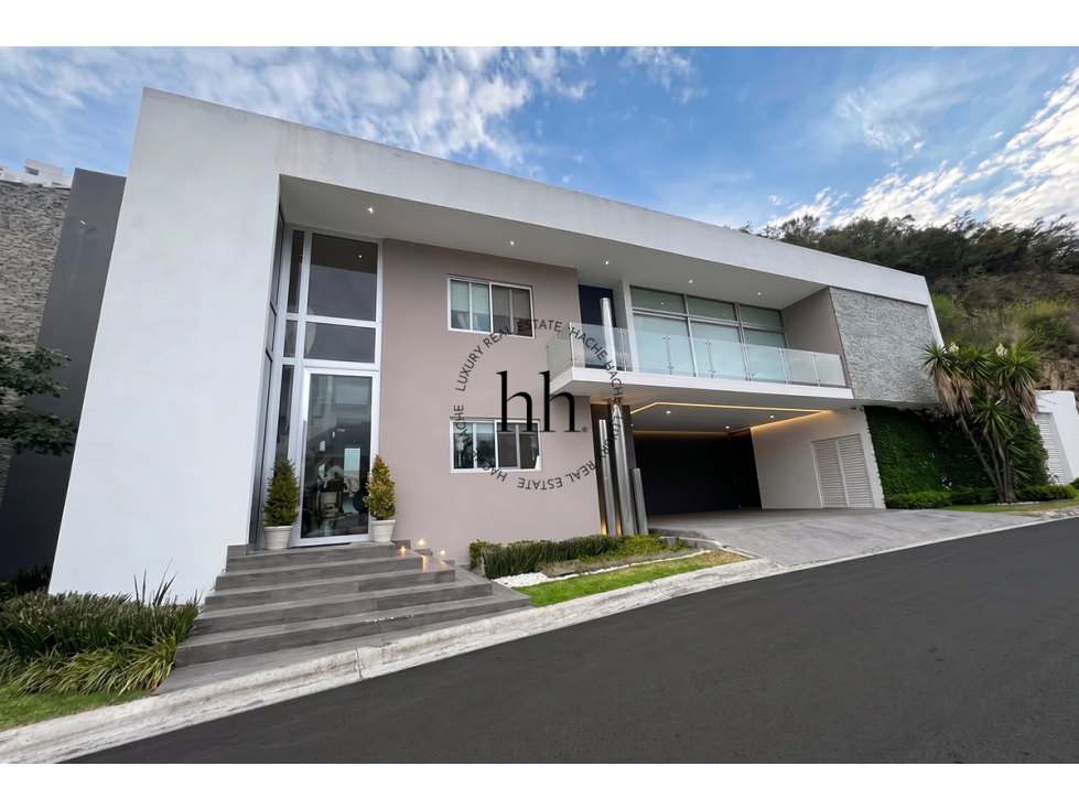 Casa en renta amueblado, zona Lagos del Vergel Zona sur, Mty N.L.