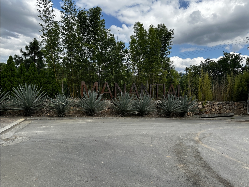 Terrenos en Venta Manantial del Vergel, Carretera Nacional, Santiago