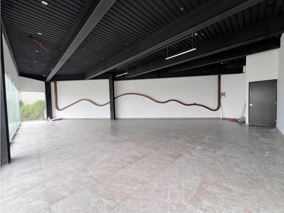 Local Comercial en venta en Fundadores - 3