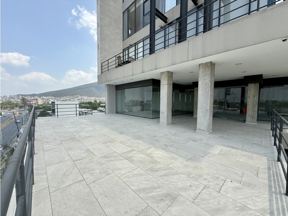 Local Comercial en Renta sobre Alfonso Reyes, Contry, Monterrey NL — foto 6
