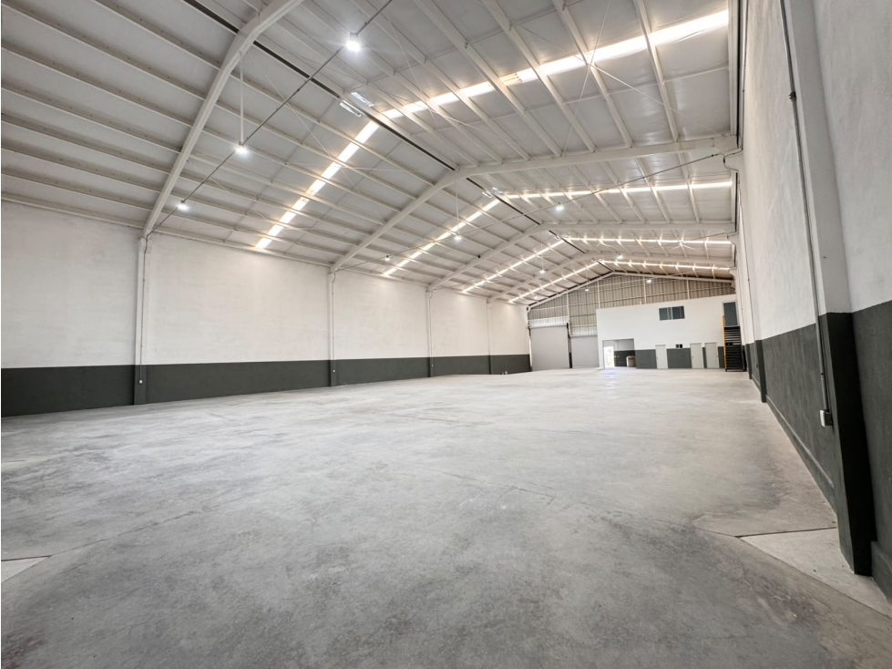 Bodega en Renta Magna Park II - 3