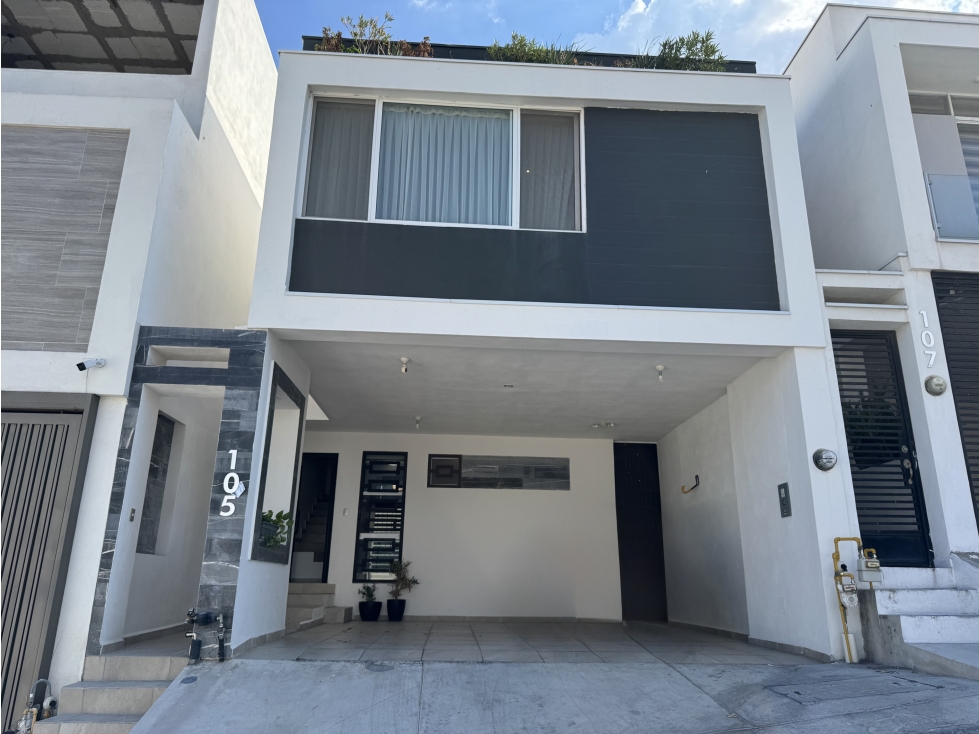 Casa en condominio en renta en Priv. Borbon, Pedregal de la Huasteca - 1