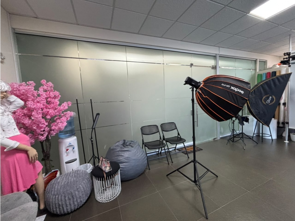 ALQUILER LOCAL EN TRANSITMICA EDISON CORPORATE CENTER