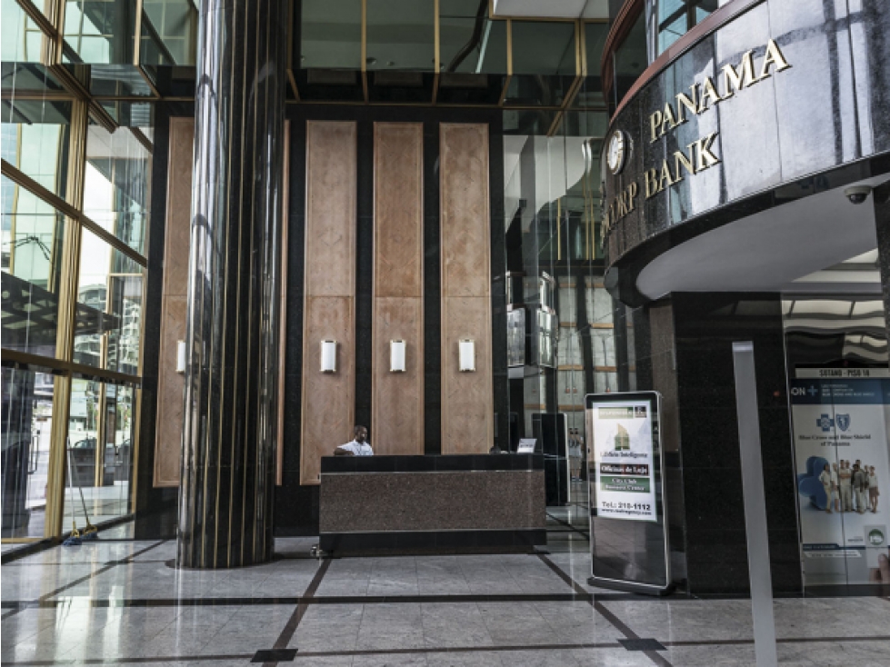 ALQUILER OFICINA EN CALLE 50 PLAZA CREDICORP BANK — foto 3
