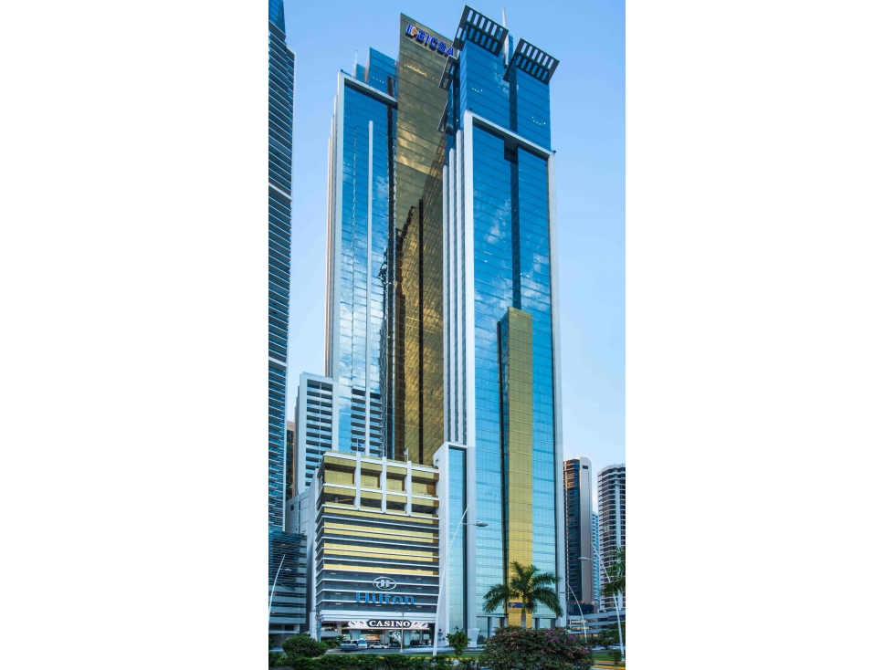 ALQUILER DE OFICINA AVENIDA BALBOA PH BICSA — foto 2