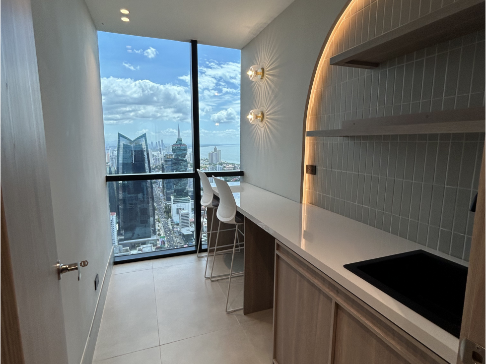 ALQUILER DE OFICINA EN CALLE 50 TOWER FINANCIAL CENTER — foto 4