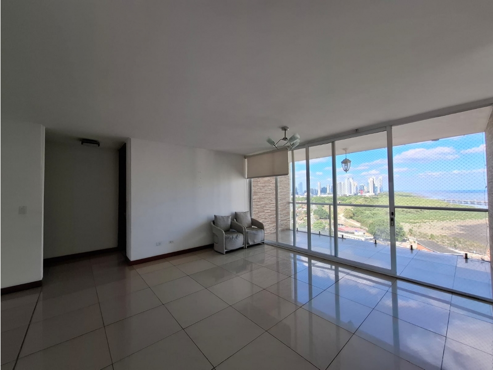 VENTA DE APARTAMENTO EN COCO DEL MAR PH BAHIA DEL GOLF - 2
