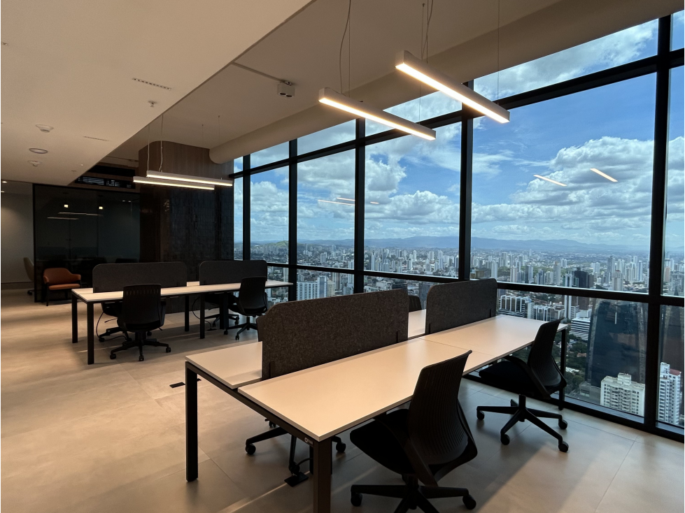 ALQUILER DE OFICINA EN CALLE 50 TOWER FINANCIAL CENTER