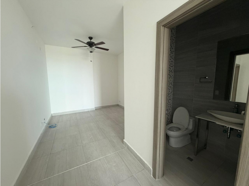 VENTA DE APARTAMENTO COSTA DEL ESTE PH PARK VIEW — foto 4