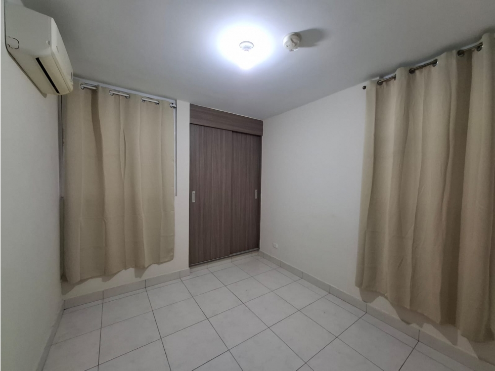ALQUILER DE APARTAMENTO EN LAS ACACIAS TORRES DE CANTABRIA — foto 4