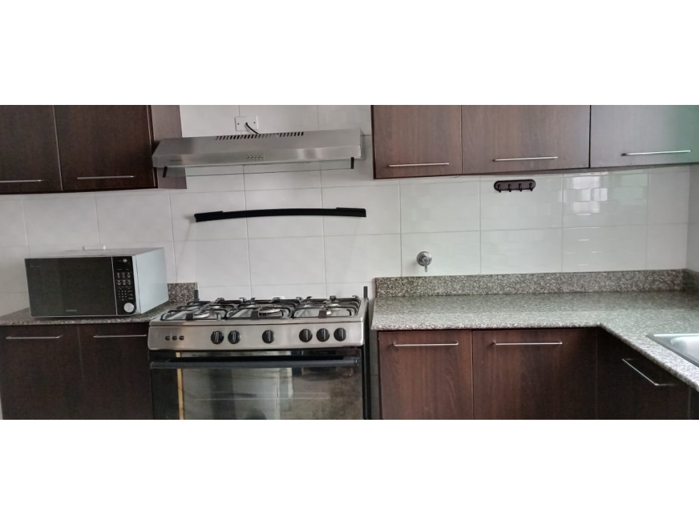 ALQUILER DE APARTAMENTO EN BELLA VISTA PH BELLE VIEW — foto 6