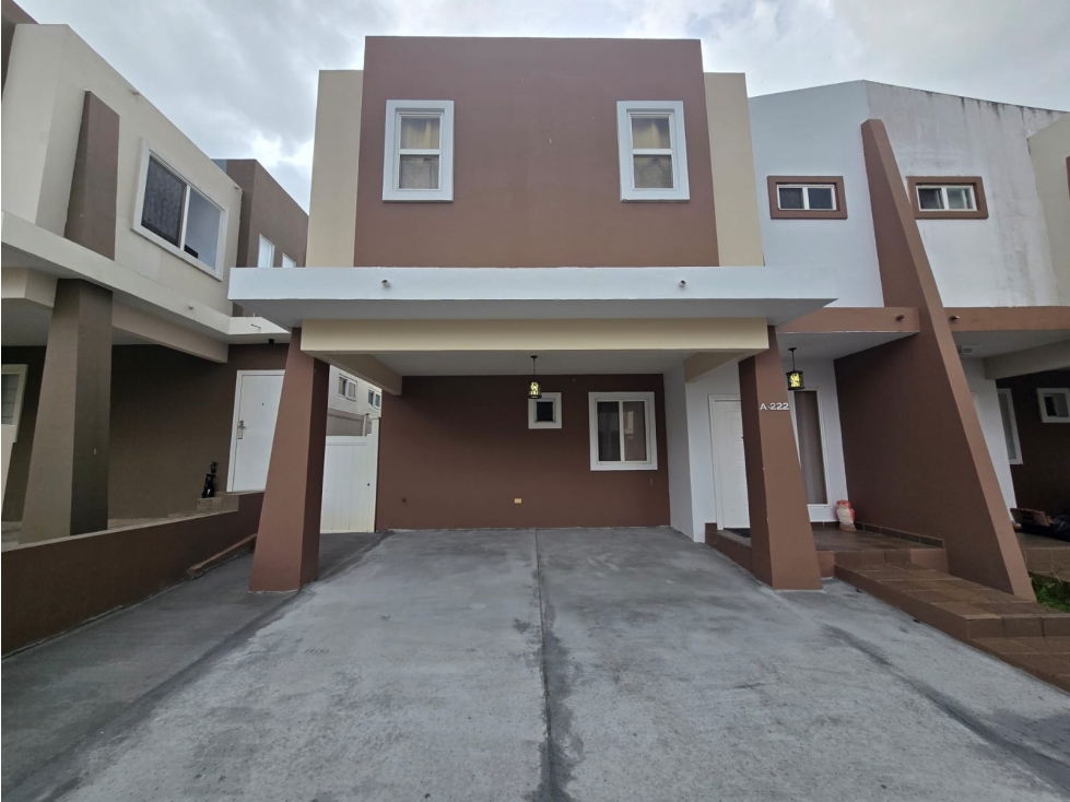 ALQUILER DE CASA EN BRISAS DEL GOLF PH EVEREST
