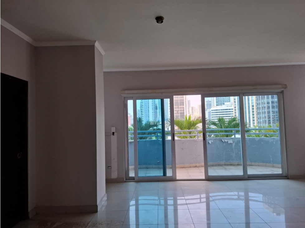 VENTA DE APARTAMENTO OBARRIO PH GALERIA UNO — foto 4