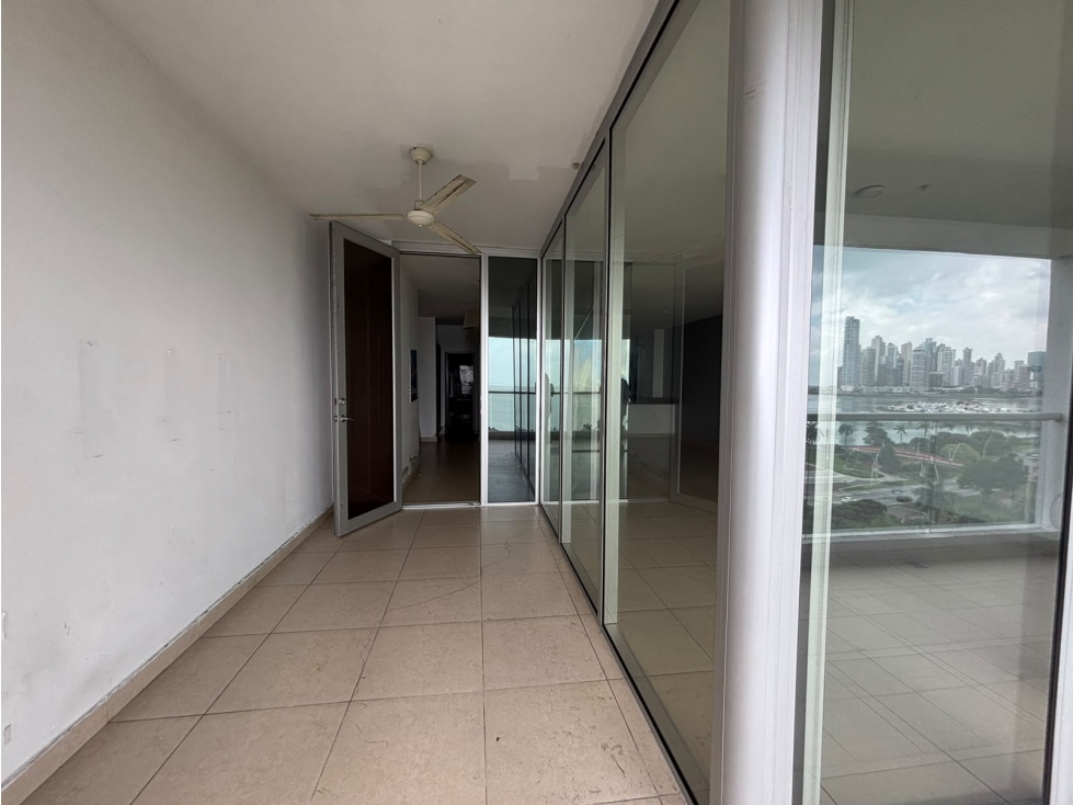 VENTA APARTAMENTO AVENIDA BALBOA PH RIVAGE — foto 4