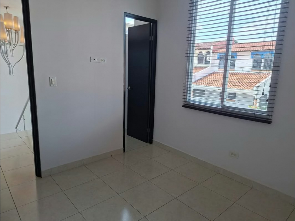 ALQUILER DE CASA EN BETANIA LA ALAMEDA — foto 6