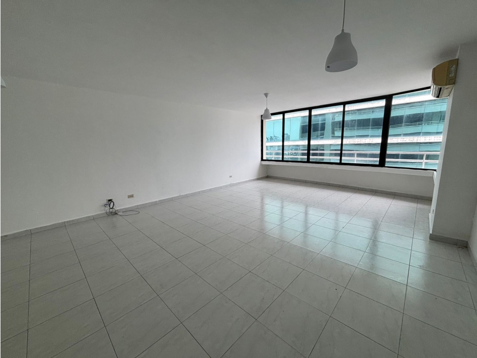 VENTA DE APARTAMENTO EN PH BRISAS DE OBARRIO