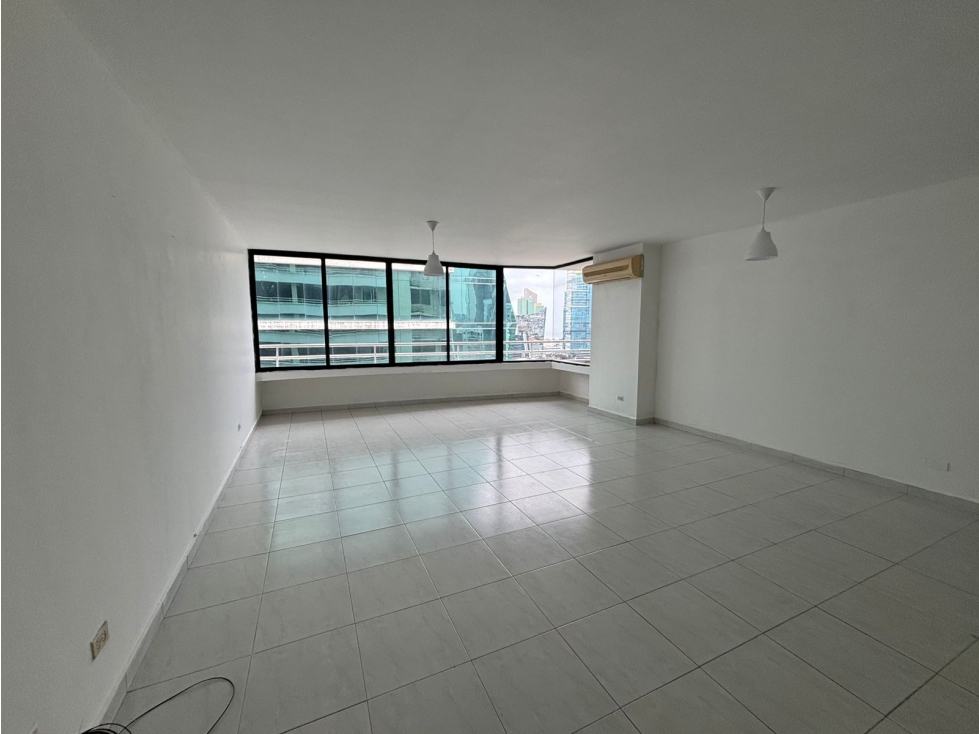 VENTA DE APARTAMENTO EN PH BRISAS DE OBARRIO — foto 2