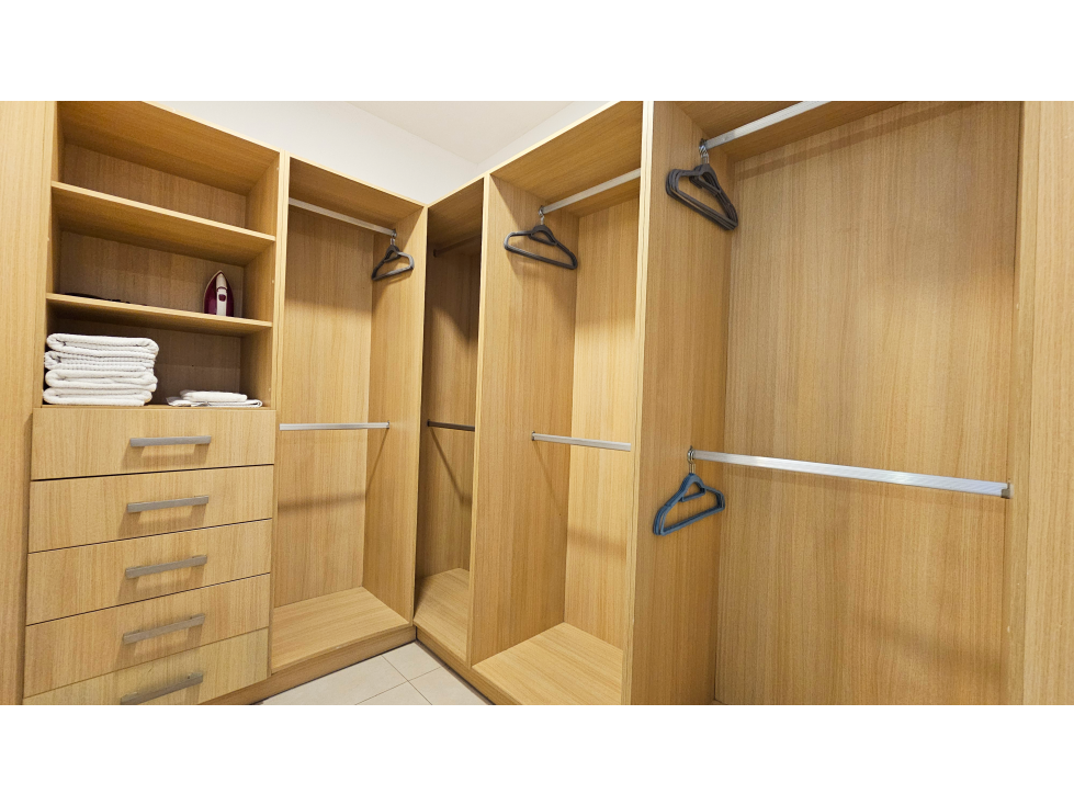 ALQUILER DE APARTAMENTO AMOBLADO AVENIDA BALBOA PH WATERS — foto 5