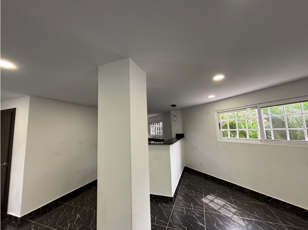 ALQUILER DE CASA EN ALBROOK — foto 6