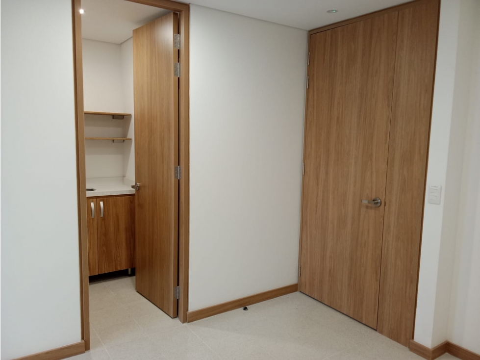 ARRIENDO CONSULTORIO SECTOR LA AMERICA - CLINICA BUONAVITTA — foto 6
